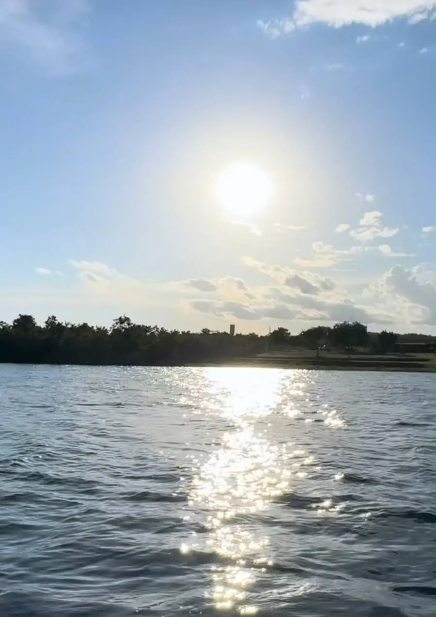 Fim de tarde no lago